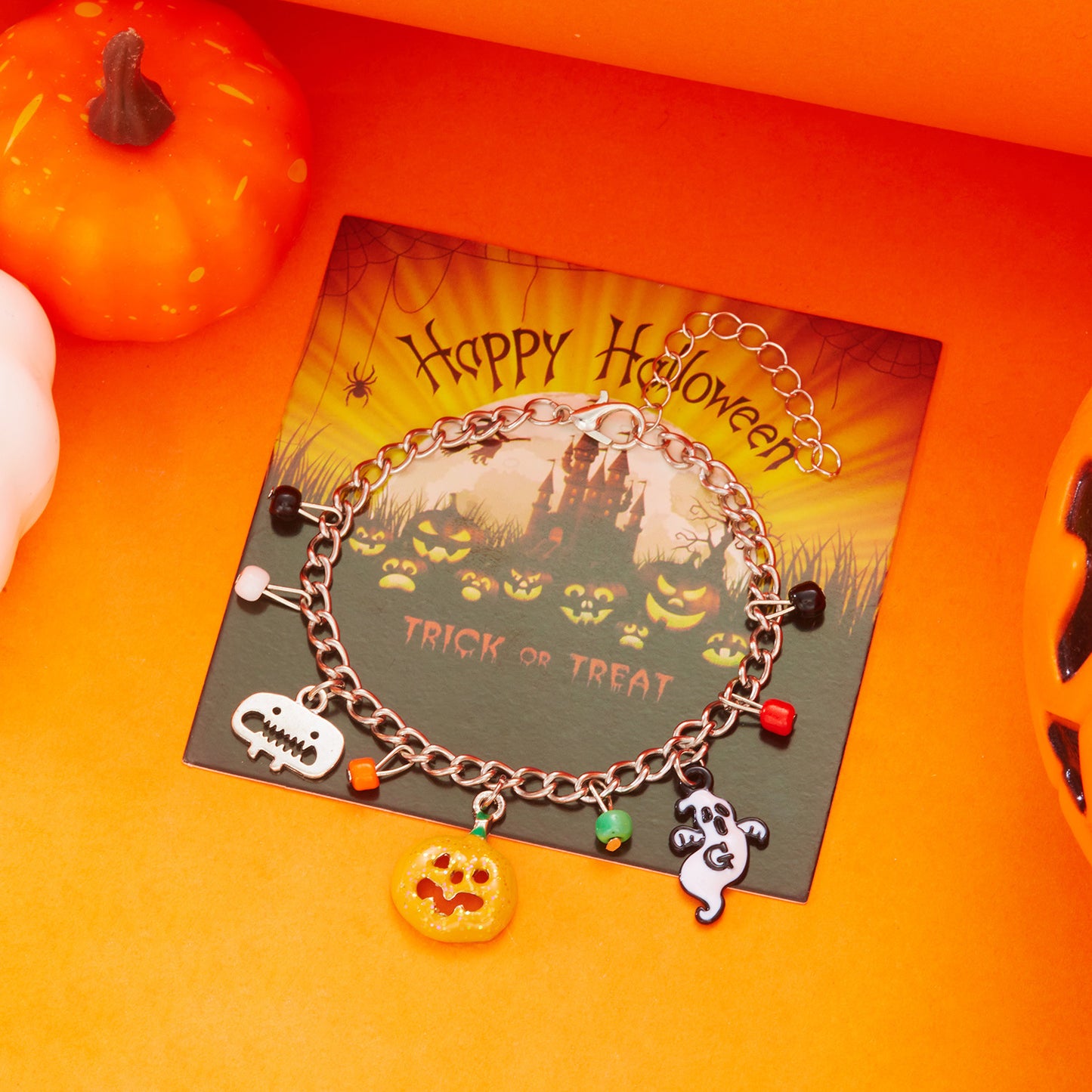 Pulsera con temática de Halloween con dije de calabaza de dibujos animados y fantasma, diseño de cuentas geométricas, pulsera chapada en aleación para mujer