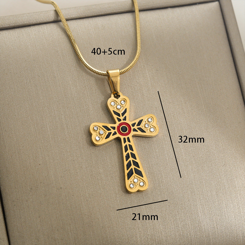 Collana con pendente a croce in stile vintage in acciaio inossidabile con intarsio di strass e placcatura in oro, unisex