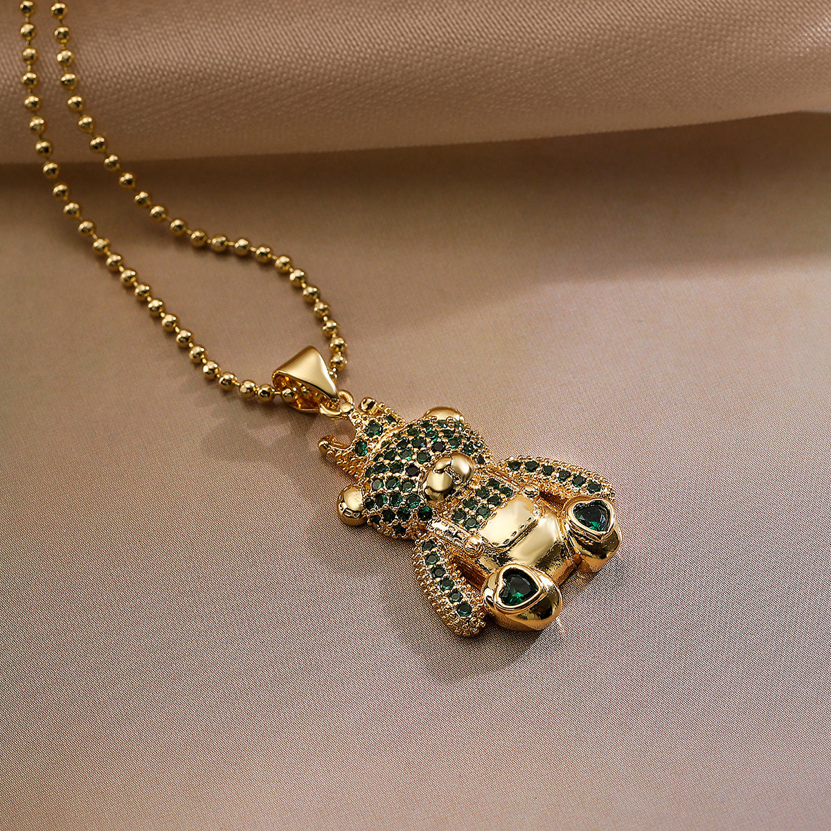 Minimalist Geometric Leopard Head Pendant Necklace for Women with Full Zircon Inlay on Brass Chain