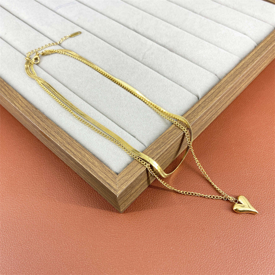 Minimalist Heart-Shaped Titanium Steel Plated Necklace with Delicate Clavicle Chain for Men