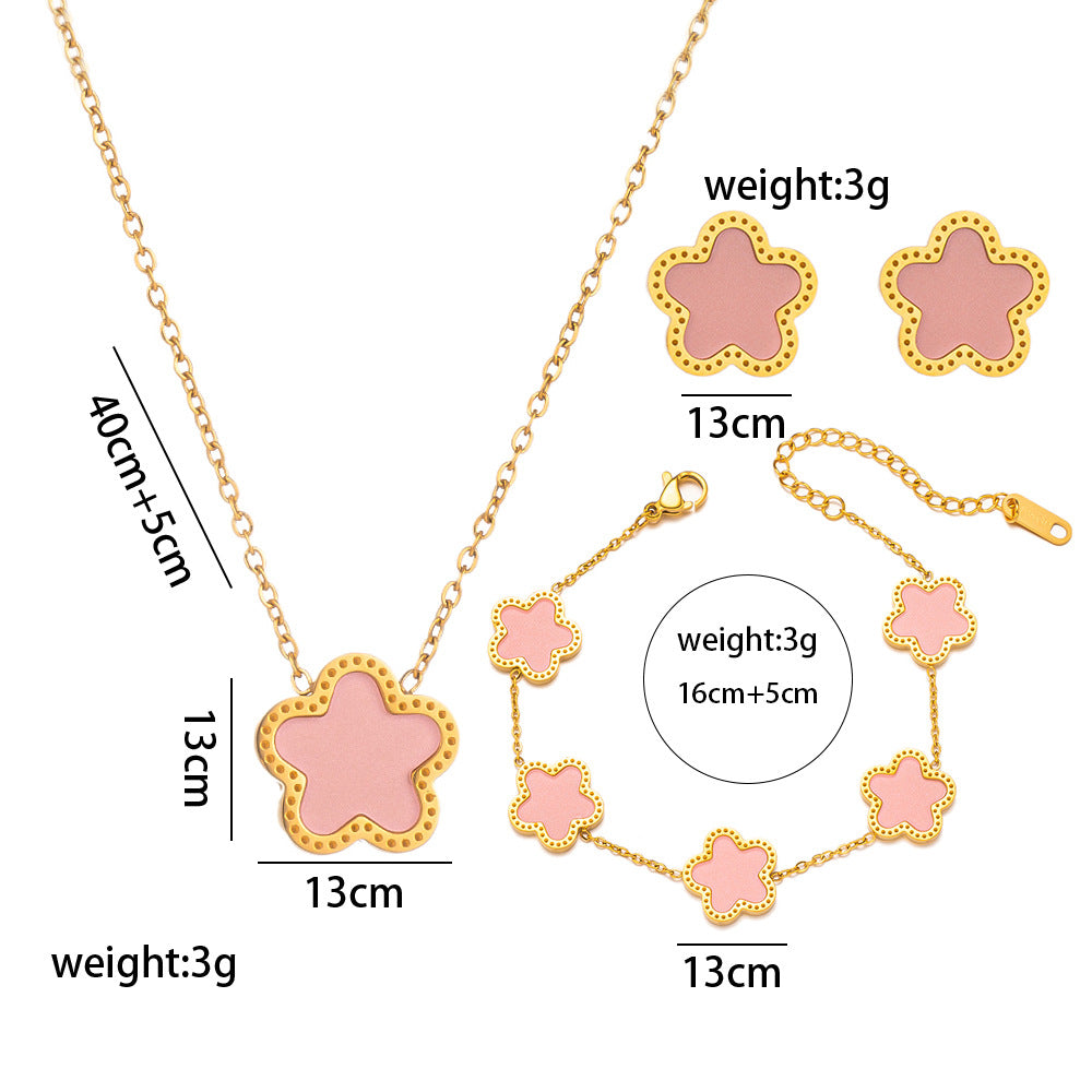 Collana da Donna Elegante con Ciondolo a Fiore di Prugna in Acciaio al Titanio con Finitura Placcata Sottovuoto