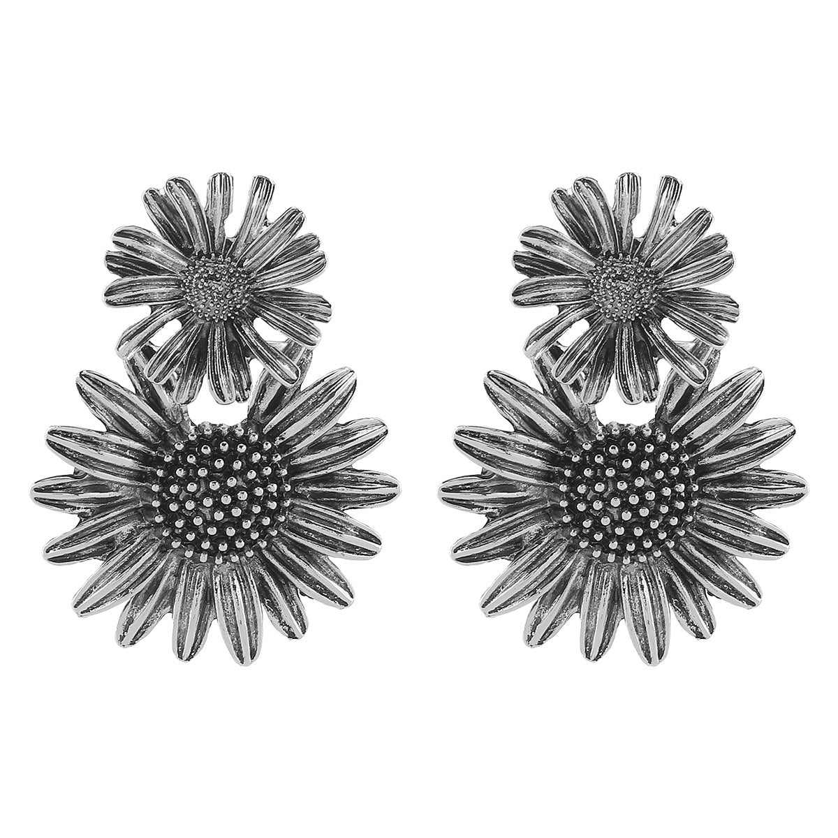 Vintage-Style Sunflower-Shaped Alloy Stud Earrings for Women with Electroplated Finish and Stainless Steel Posts