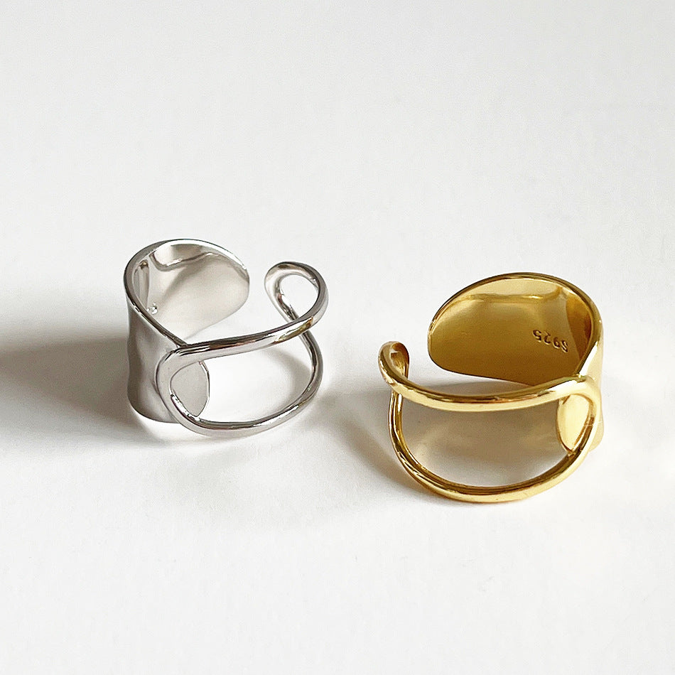 Anillo de Plata de Ley 925 con Número Geométrico para Mujer