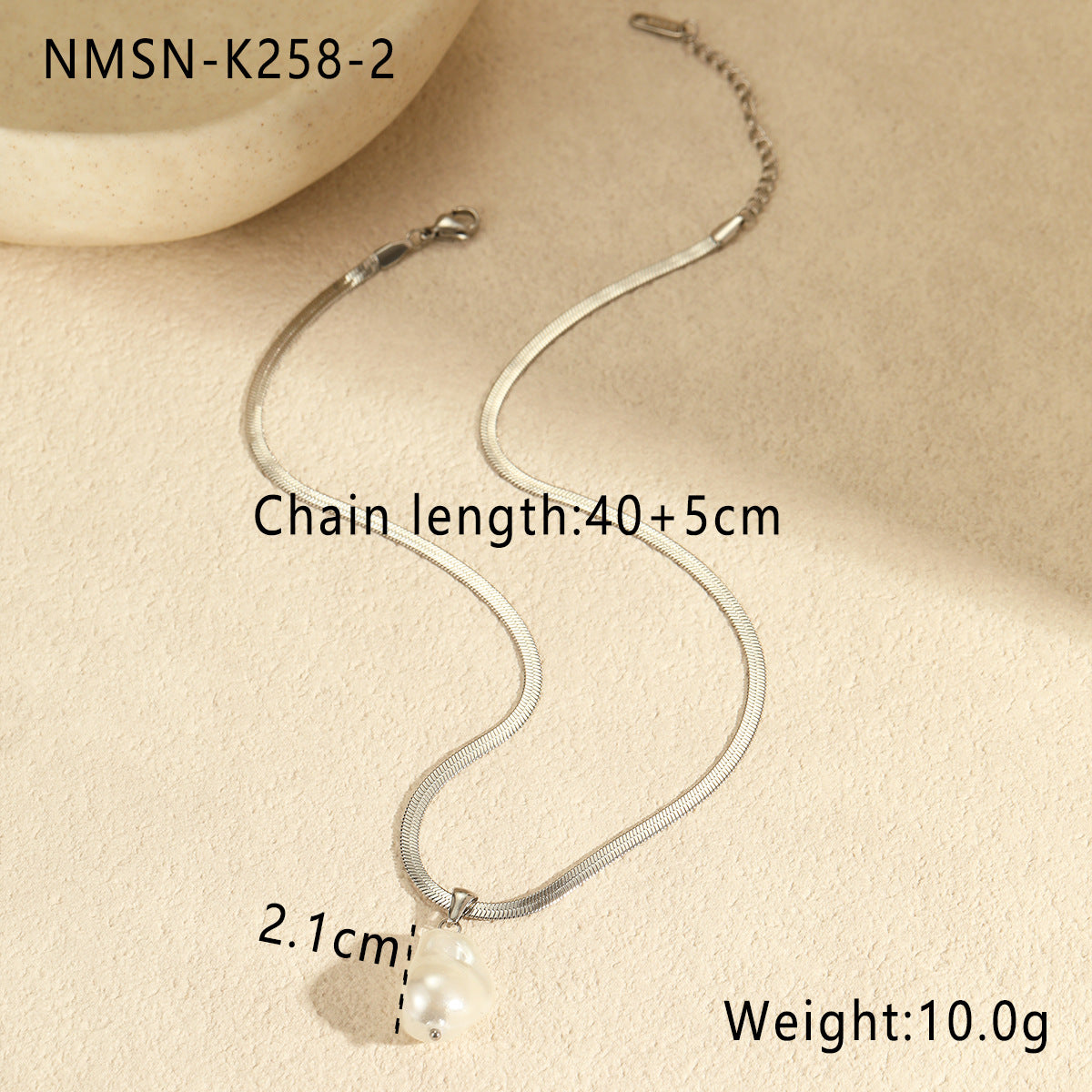 Collana con ciondolo in perla simulata placcata in acciaio inossidabile geometrica in stile barocco vintage da donna