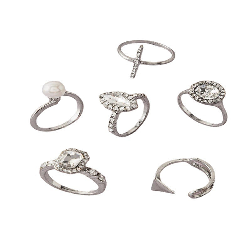 Elegant Fashion Geometric Alloy Ring Set with Pearl and Rhinestone Inlay for Women