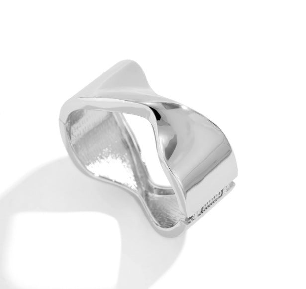 Fashion Polished Plated Geometric Teardrop Cuff Bracelet for Women