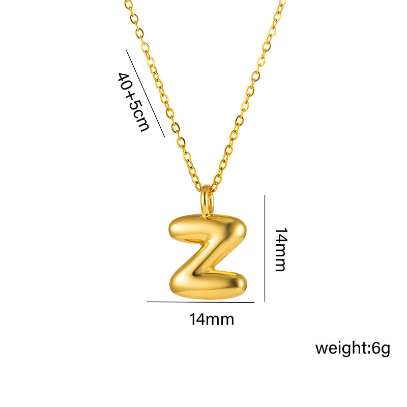 Collar minimalista de acero de titanio chapado en oro de 18 quilates con forma de letra delicada para mujer