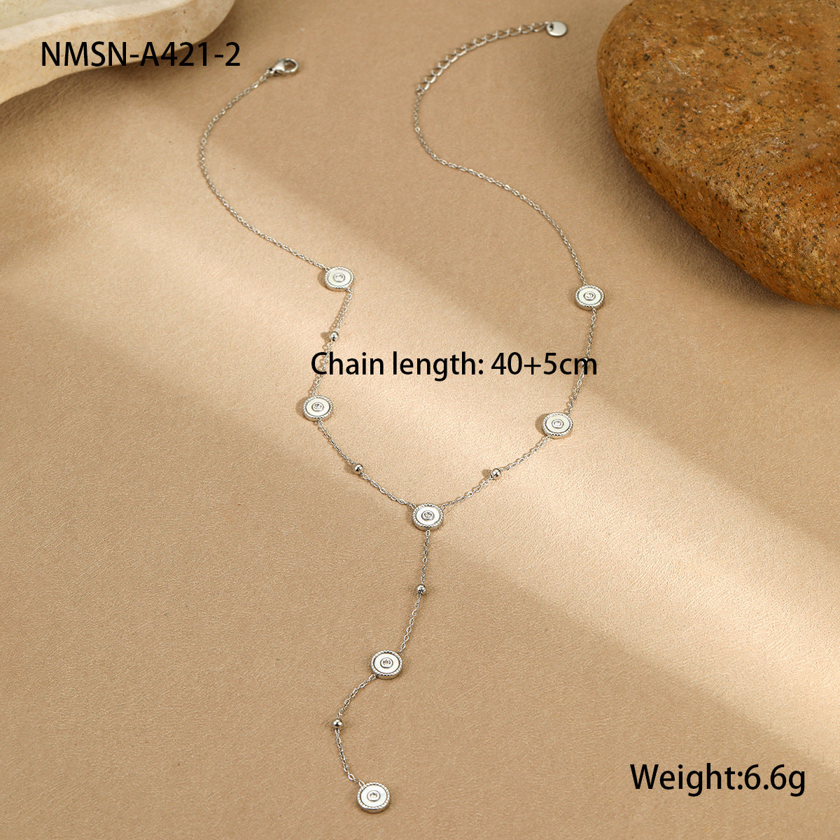 Bracciale elegante geometrico in acciaio inossidabile con madreperla e placcatura in oro 18 carati da donna