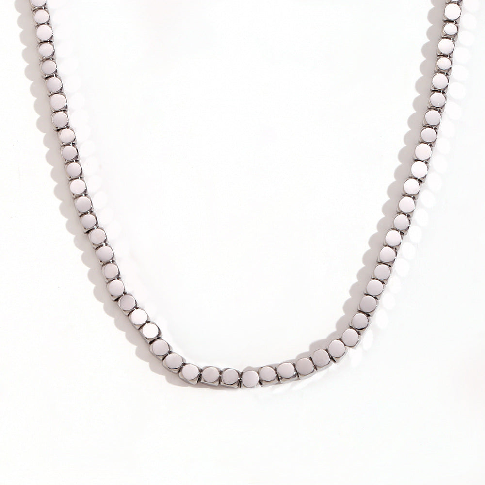 Collana Minimalista con Perline Quadrate Geometriche in Acciaio Inossidabile con Placcatura in Oro 18K per Donna