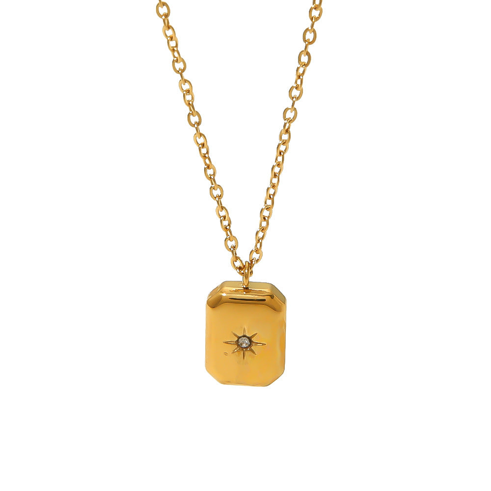 Collana con pendente a ottagramma geometrico in acciaio al titanio placcato oro 18 carati da donna