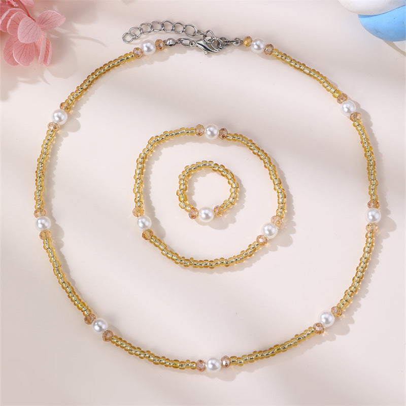 Collar con colgante de corazón de cuentas de cristal hecho a mano, estilo bohemio minimalista para niños