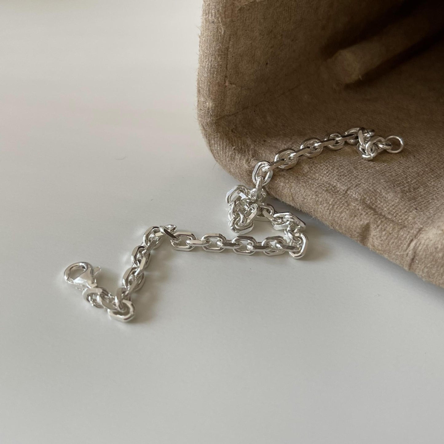 Braccialetto placcato in argento sterling S925 a forma di stella, fresco e dolce, con catena a maglie