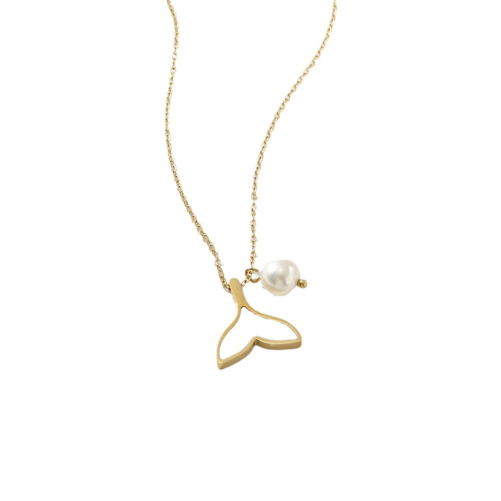 Fashionable OL Stainless Steel Pearl Mermaid Tail Pendant Necklace for Women with Electroplated Finish and Clavicle Chain Design