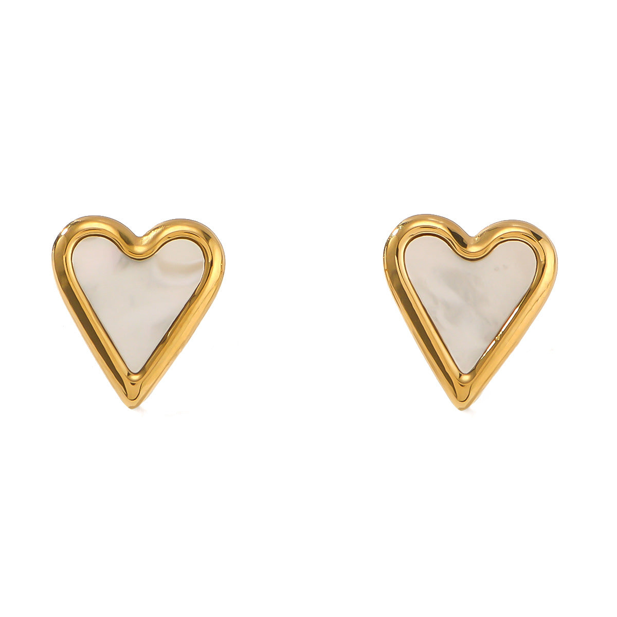 Orecchini a perno minimalisti da donna a forma di cuore in acciaio inossidabile con placcatura sottovuoto in oro 18K