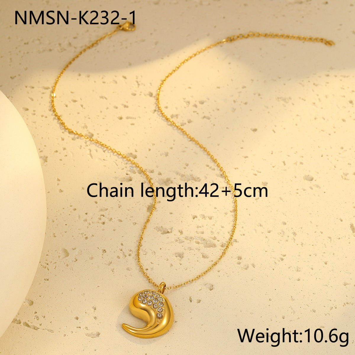 Collar de acero inoxidable con forma de lágrima, incrustaciones de circonitas y baño de oro de 18 quilates para mujer