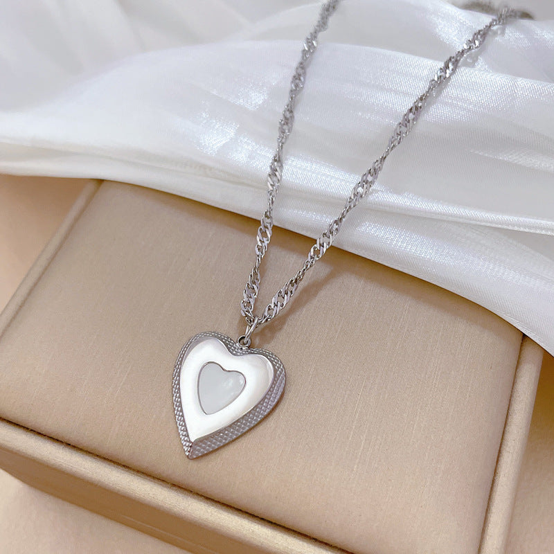 Collana Minimalista a Cuore in Acciaio al Titanio con Placcatura in Oro per Donna e Uomo, Gioielli con Pendente a Catena per Clavicole