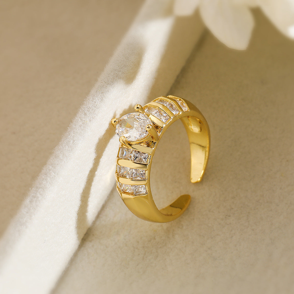 Minimalist Geometric Open Ring in Copper with 18K Gold Plating and Micro-Paved Zirconia for Women