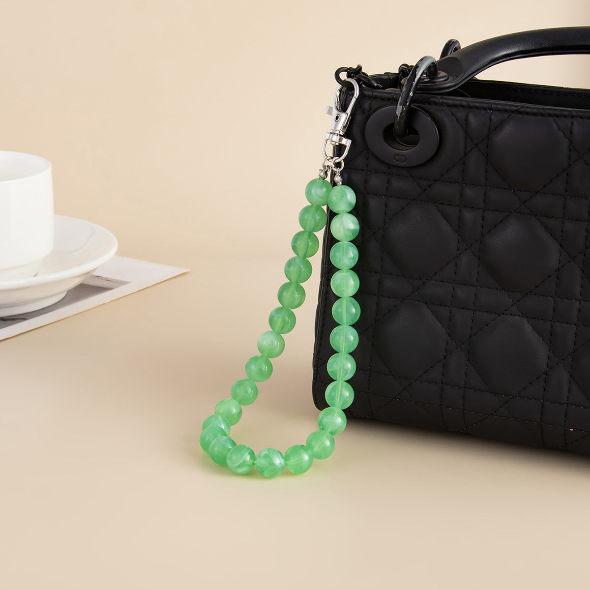 Gradient Geometric Round Alloy Bag Charm Keychain