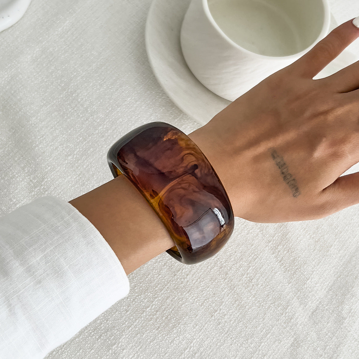Irregular Marbled Resin Wide-Band Mirror-Finish Retro Bracelet for Women with Plated Finish