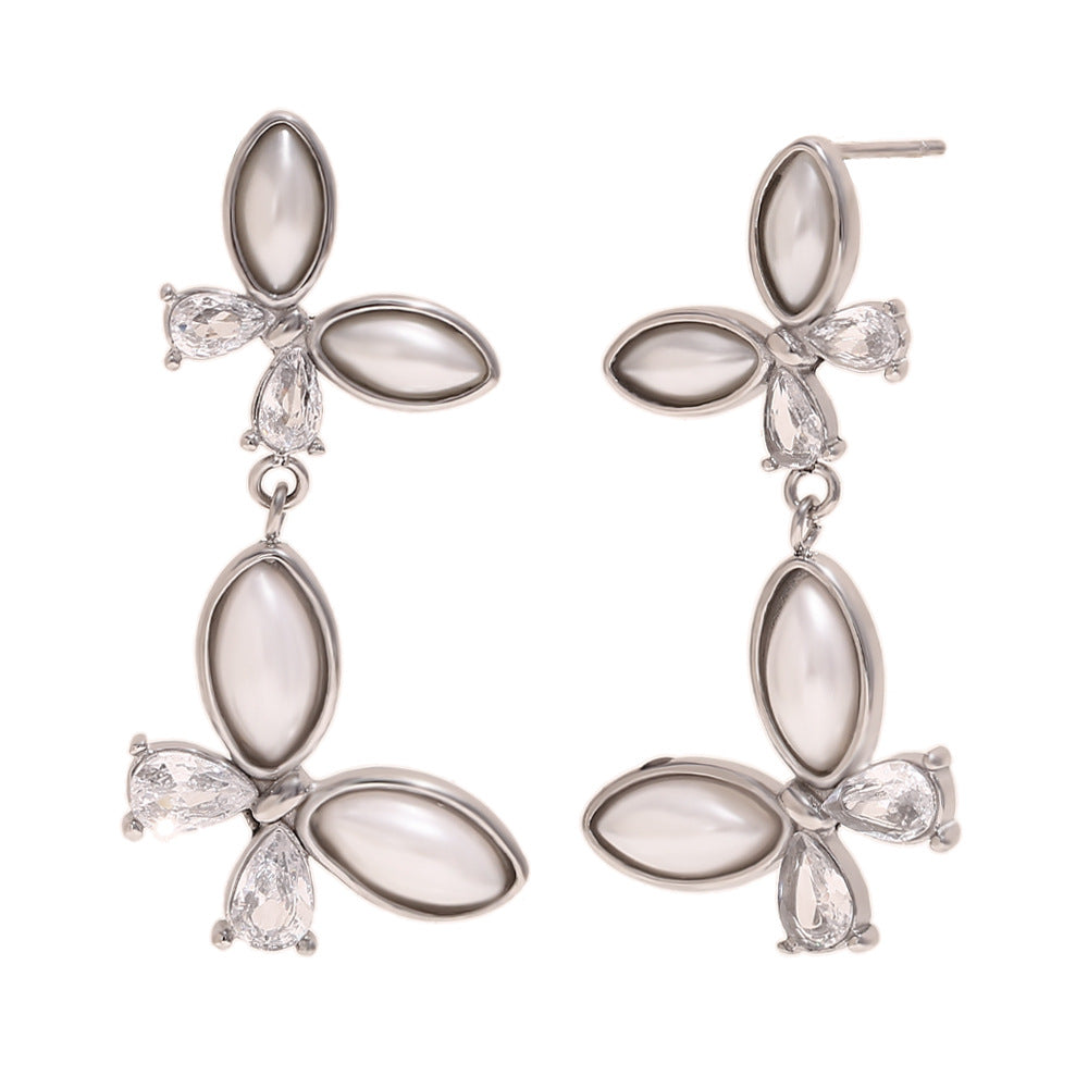 Pendientes Mariposa de Acero Inoxidable con Chapado en Oro de 18K, Perlas de Agua Dulce y Circonitas Cúbicas, Inspirados en el Estilo Vintage