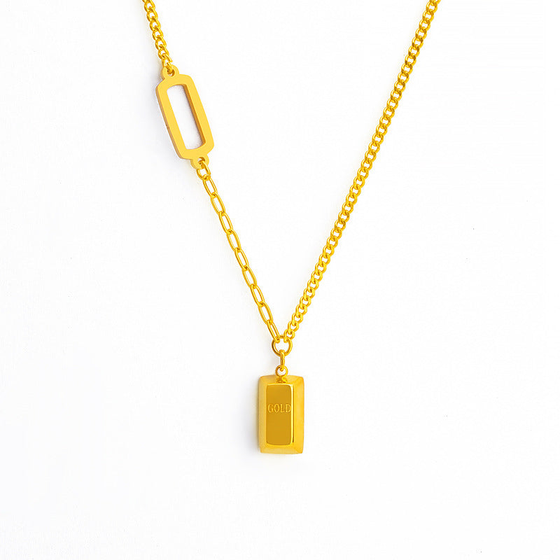 Geometric Titanium Steel Short Clavicle Necklace for Women with Gold Plating and O-Chain