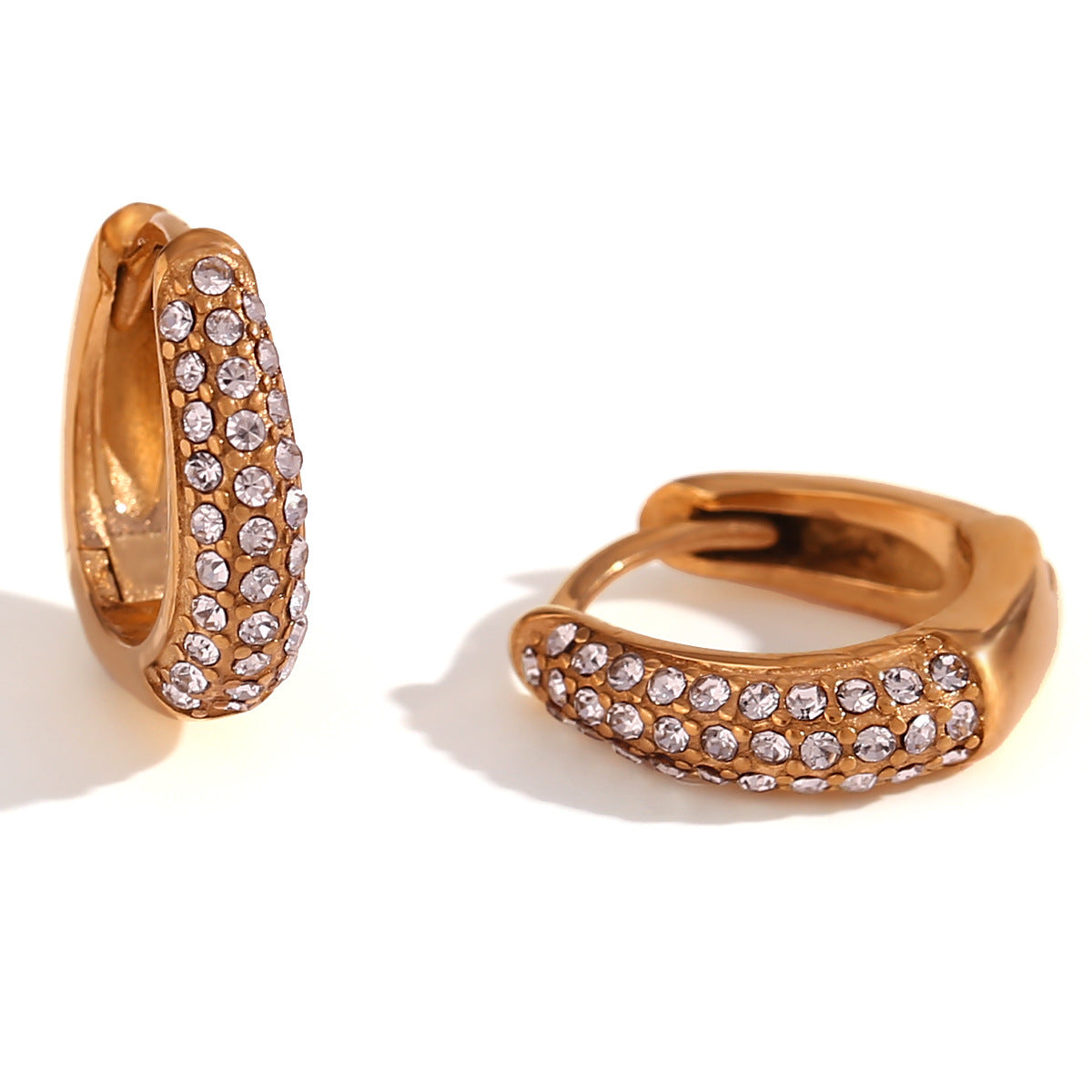 Pendientes de aro mini micro-pavé minimalistas geométricos de acero inoxidable chapado en oro de 18 quilates con forma de pera para mujer