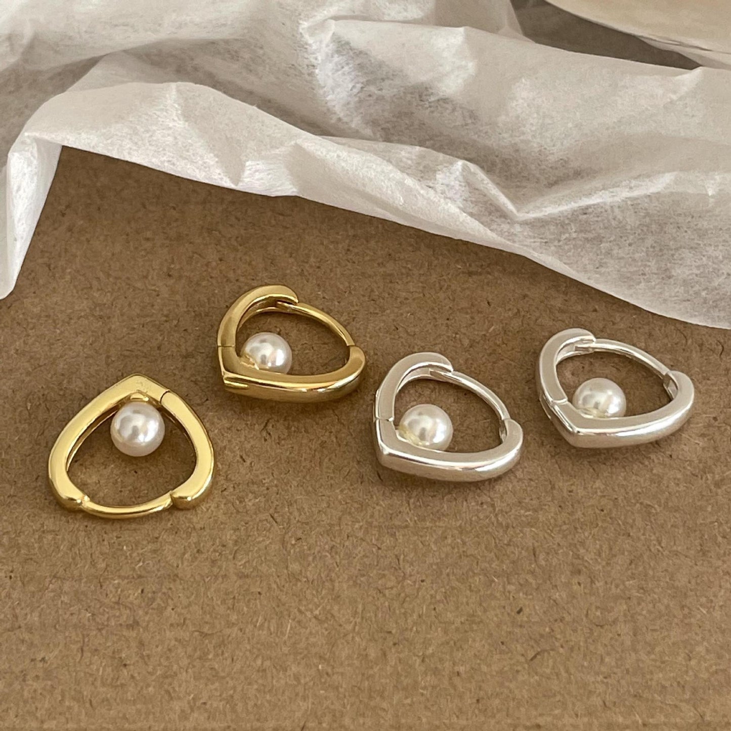 Pendientes de botón minimalistas con forma de corazón de plata de ley 925 con baño de oro para mujer