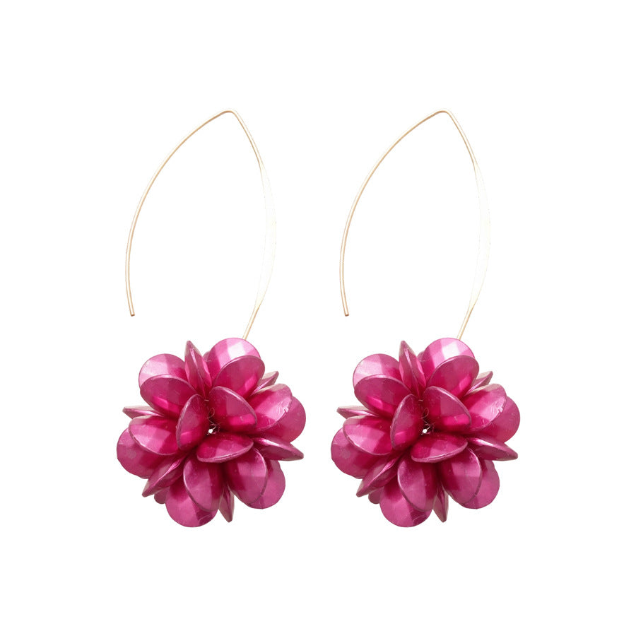 Pendientes colgantes de perlas florales elegantes para mujer con ganchos de acero chapado Joyería de moda minimalista elegante