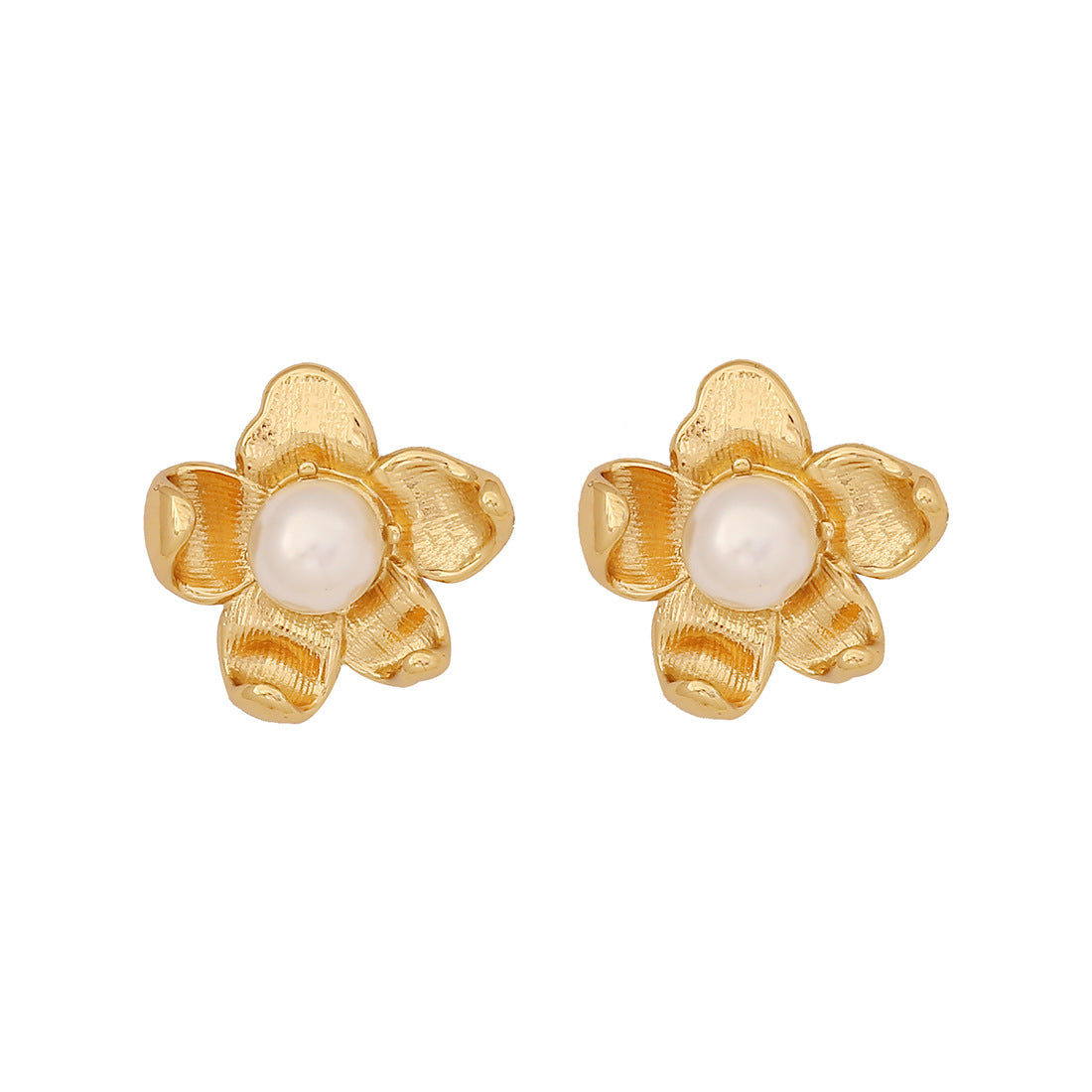 Fashionable OL Style Shell-Shaped Stainless Steel Stud Earrings with Pearl Inlay and Plated Finish