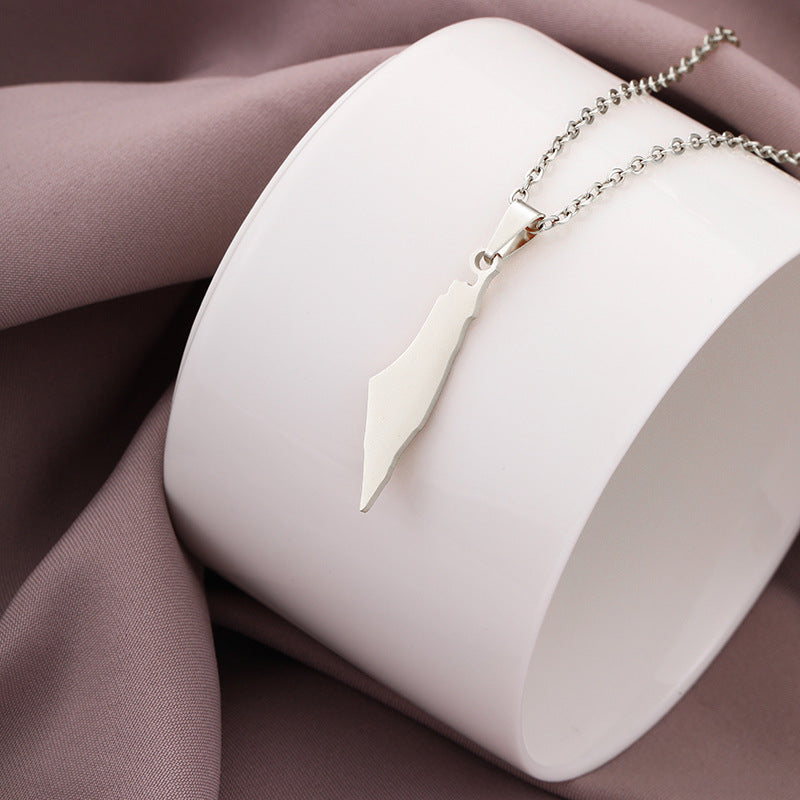 Collana con Ciondolo Geometrico alla Moda in Acciaio Inossidabile con Pendente in Acciaio al Titanio e Finitura Elettrodeposita per Uomo e Donna