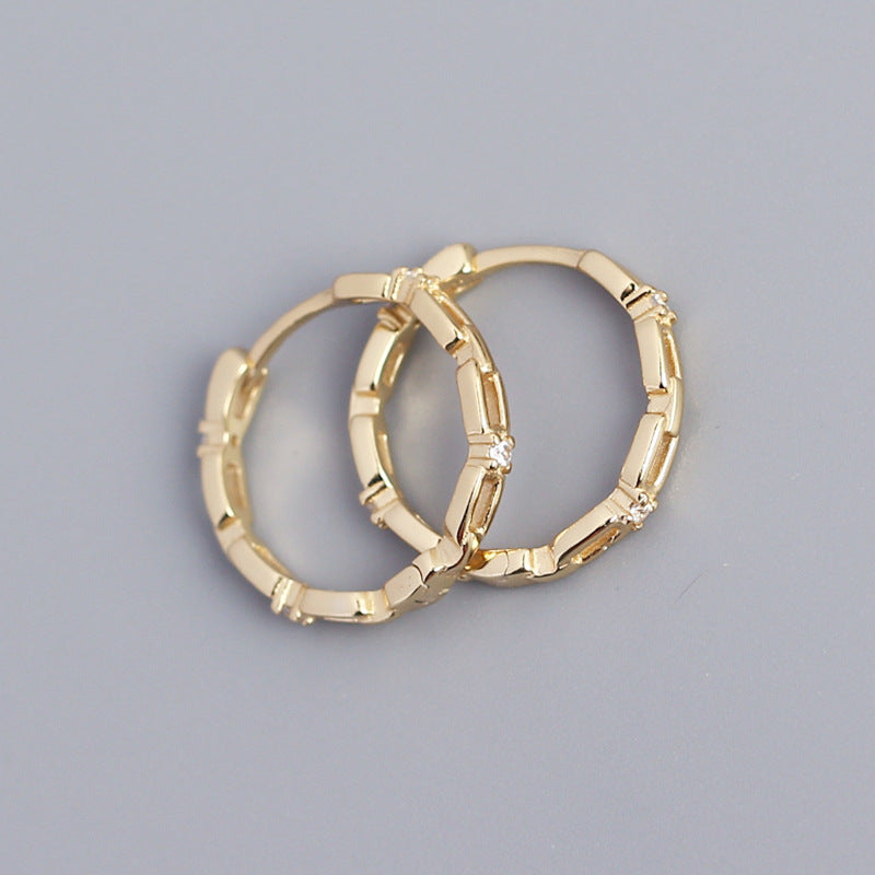 Eleganti orecchini a cerchio vuoti con intarsi di strass rotondi geometrici in argento sterling 925