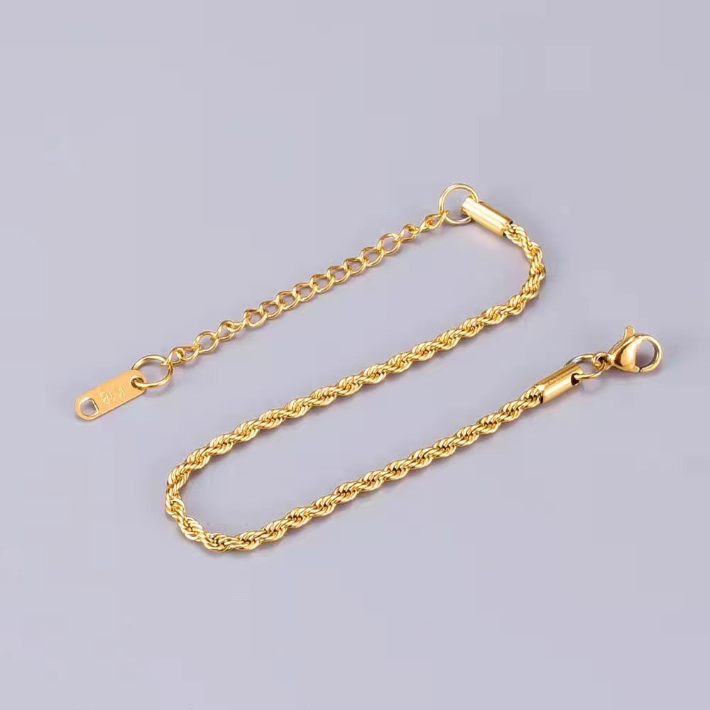 Bracciale da donna a catena a spirale in lega di rame placcato oro 18K con motivo a foglia, dal design originale e minimalista