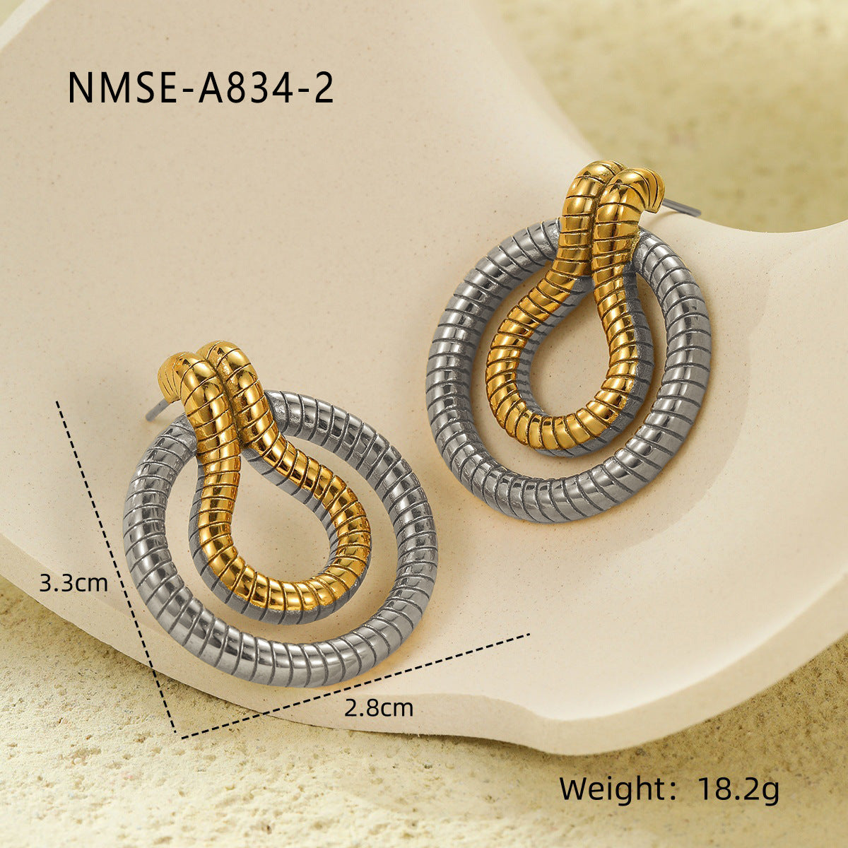 Orecchini a Perno da Donna Vintage in Acciaio Inossidabile con Fascia Intrecciata e Placcatura Sottovuoto in Oro 18K