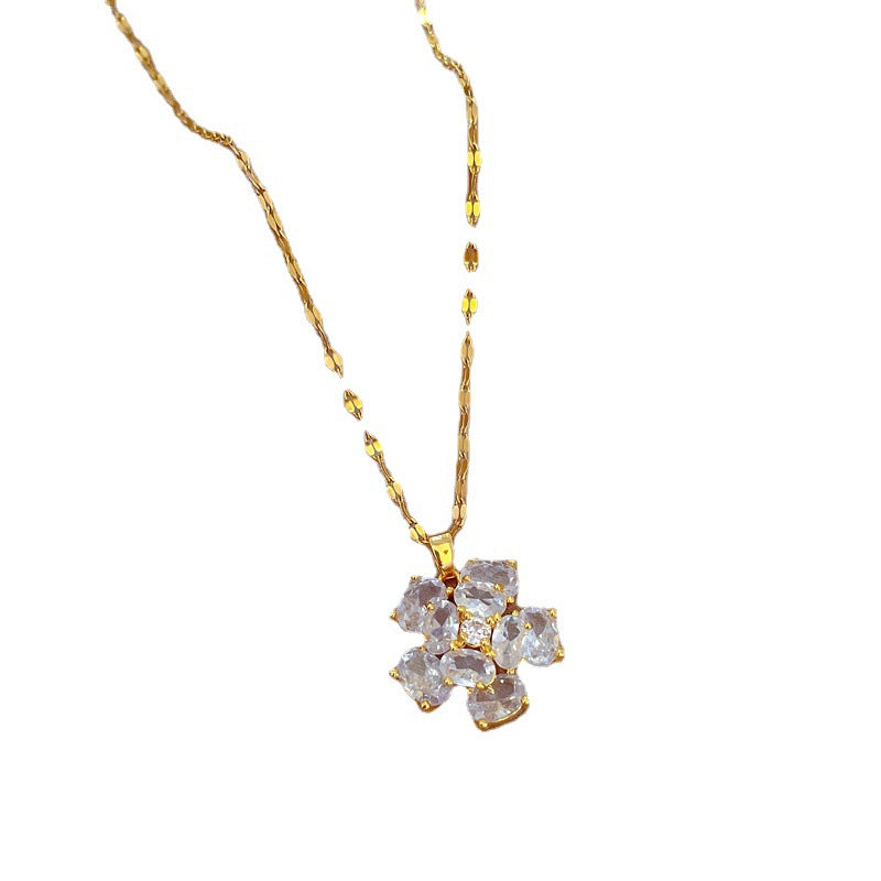 Collar Colgante Minimalista Floral Geométrico de Acero Titanio con Incrustaciones de Pedrería para Mujeres y Hombres