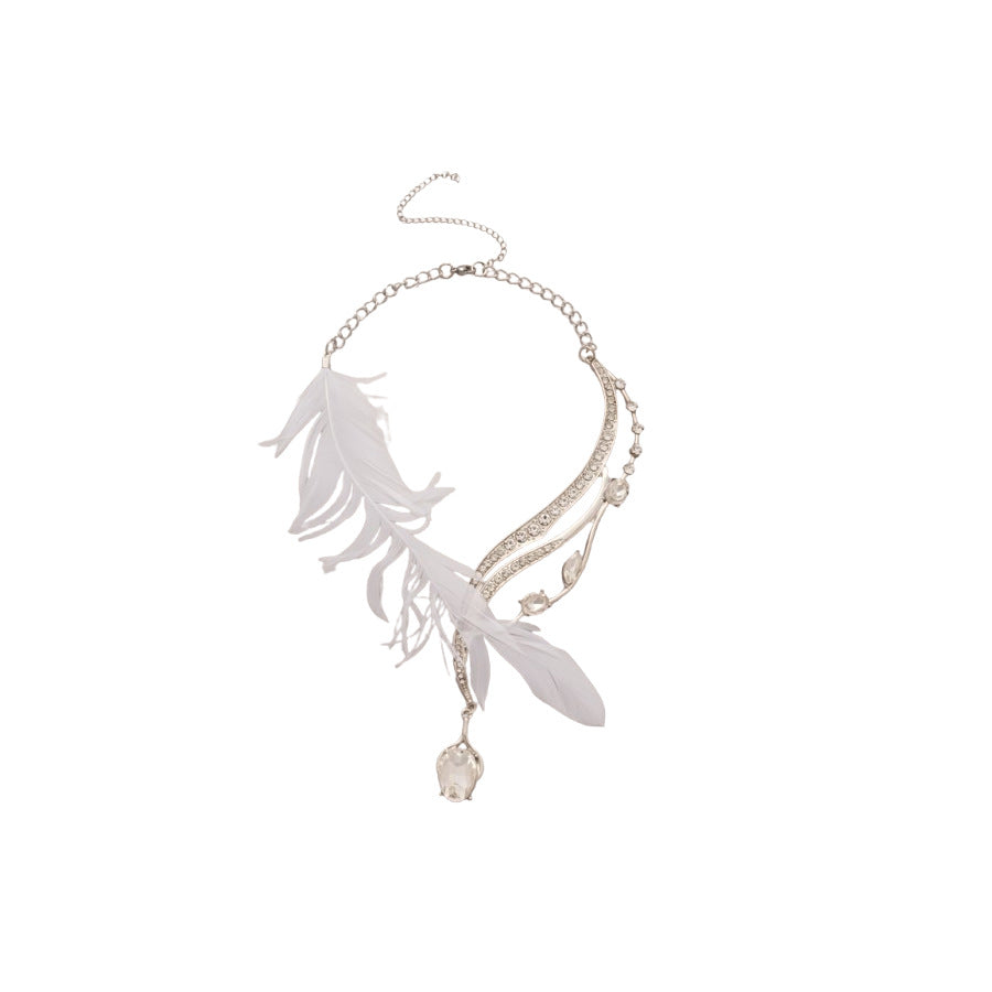 Collana con ciondolo a piuma asimmetrica elegante da donna con intarsio in strass in lega, catena con medaglione dal design geometrico, stile minimalista e old money
