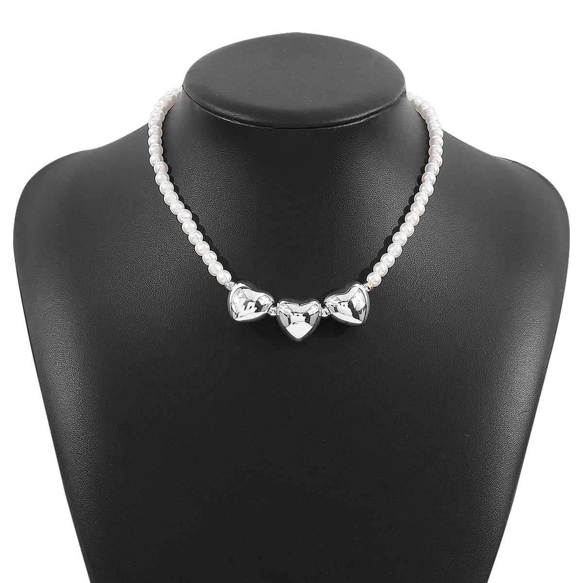 Collar vintage con colgante de corazón estilo perla barroca para mujer con acabado chapado y cadena a la clavícula