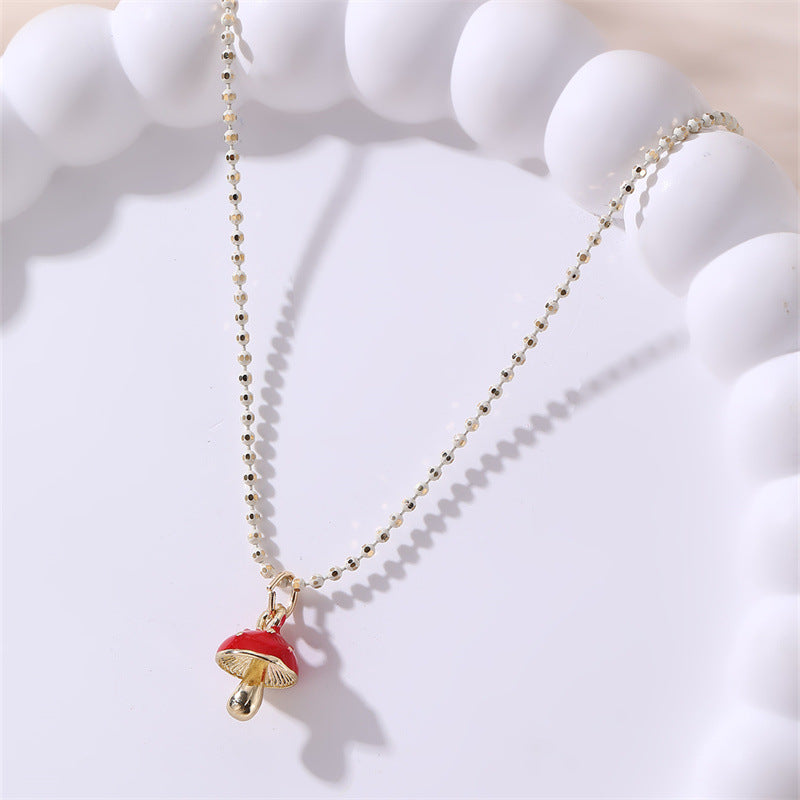 Cute Giraffe Pendant Necklace for Girls with Bowknot Design, Glass Bead Accents, Alloy Charm, Sweet Floral Pattern, Adjustable Length Chain