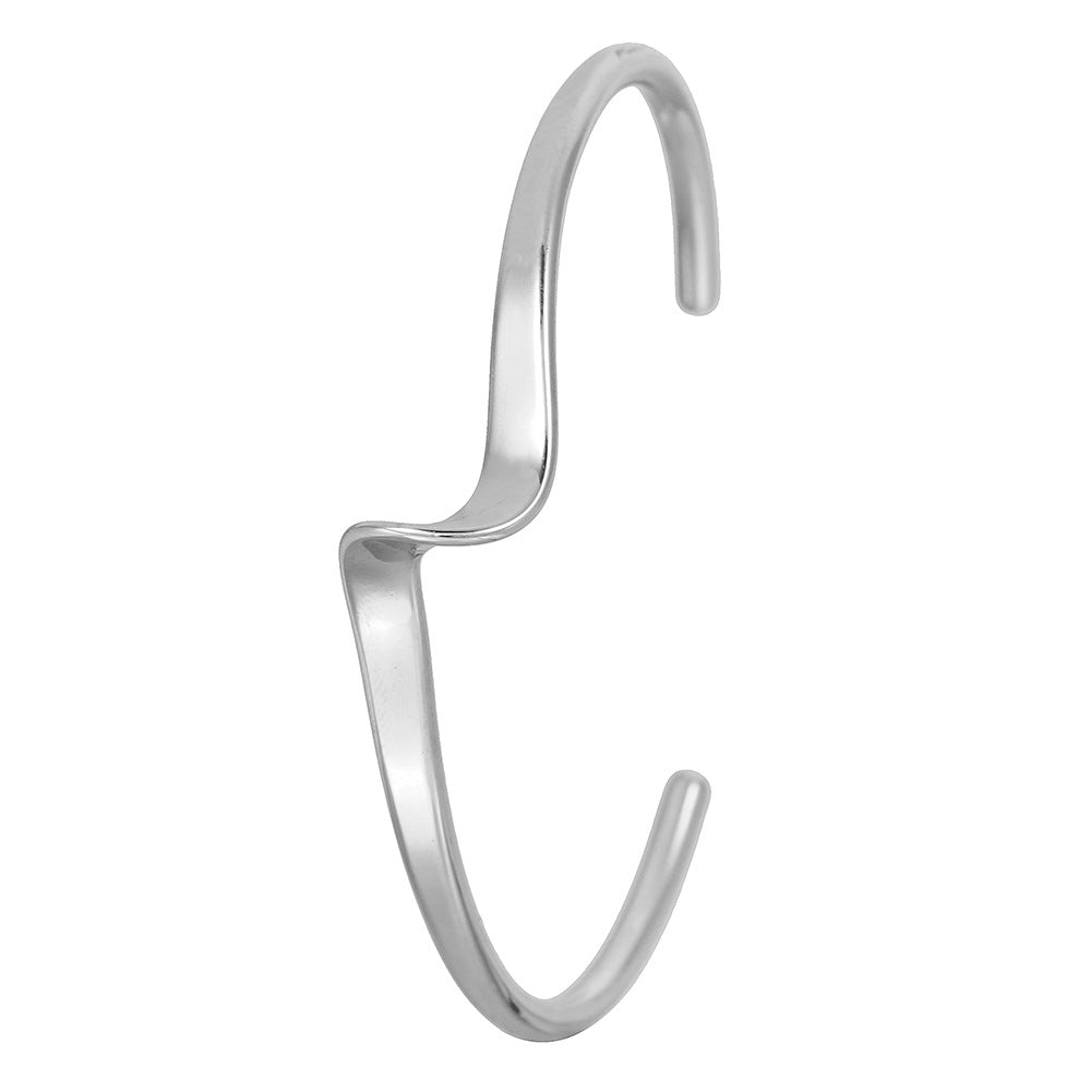 Minimalist Wave Pattern Stainless Steel Bracelet for Women with Geometric Design and Plated Finish