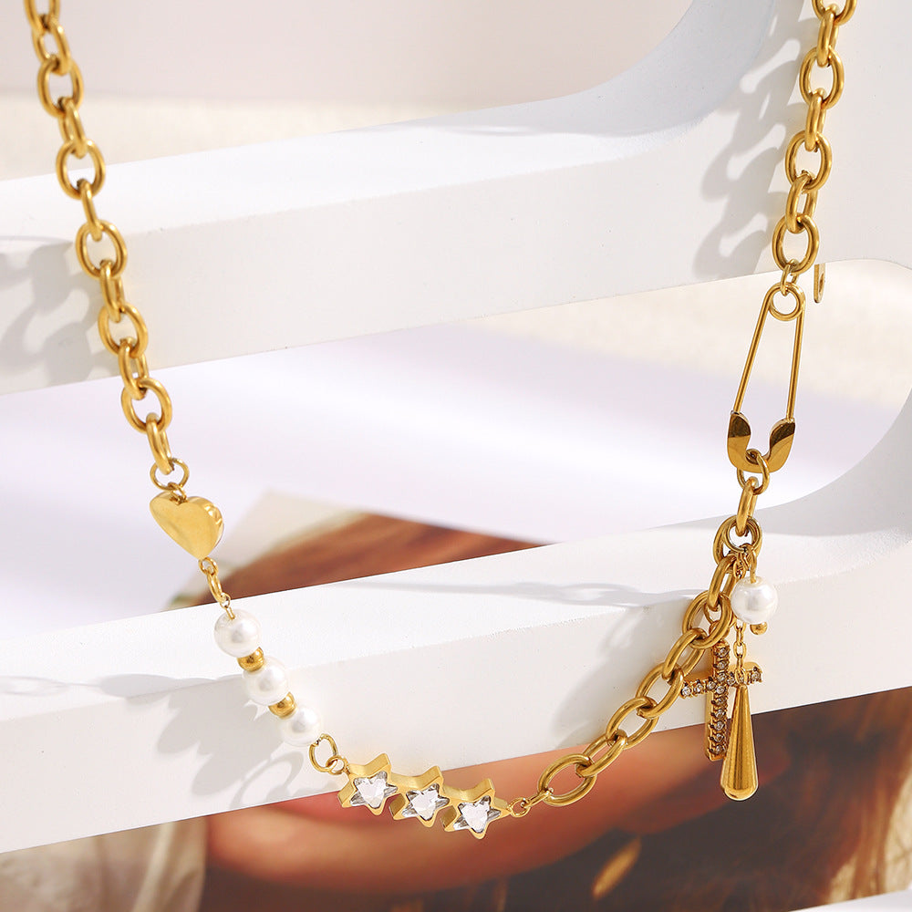 Collana con ciondolo geometrico minimalista in acciaio inossidabile placcato oro 18 carati e nappe per donna