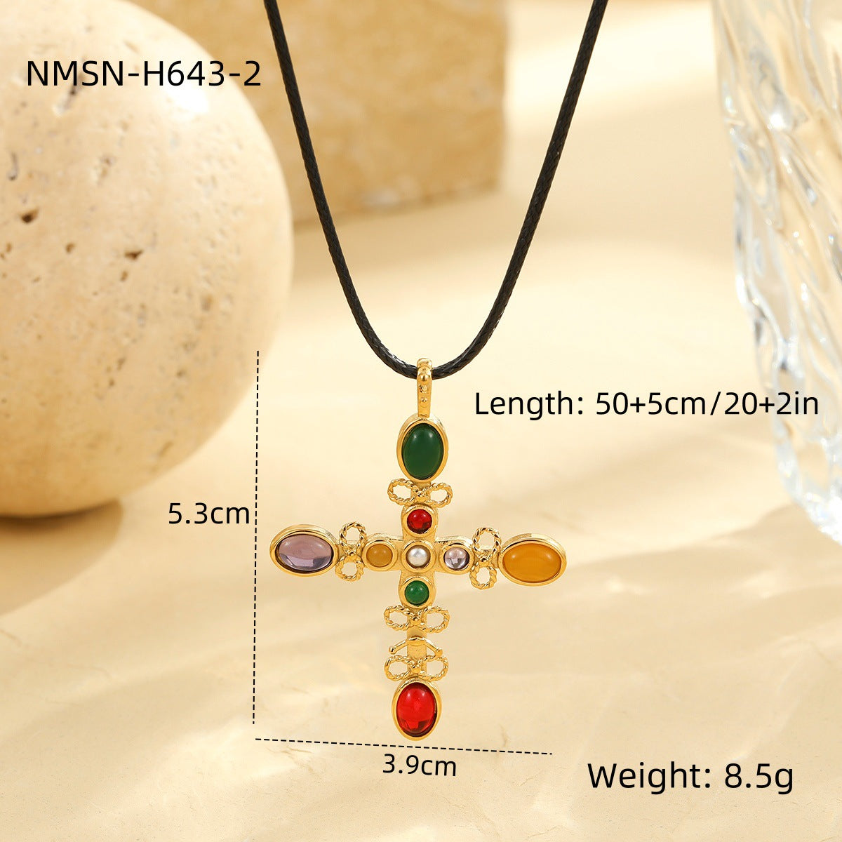 Collar con colgante de cruz geométrica de moda para mujer, de acero de titanio con chapado en oro de 18 quilates e incrustaciones de circonitas