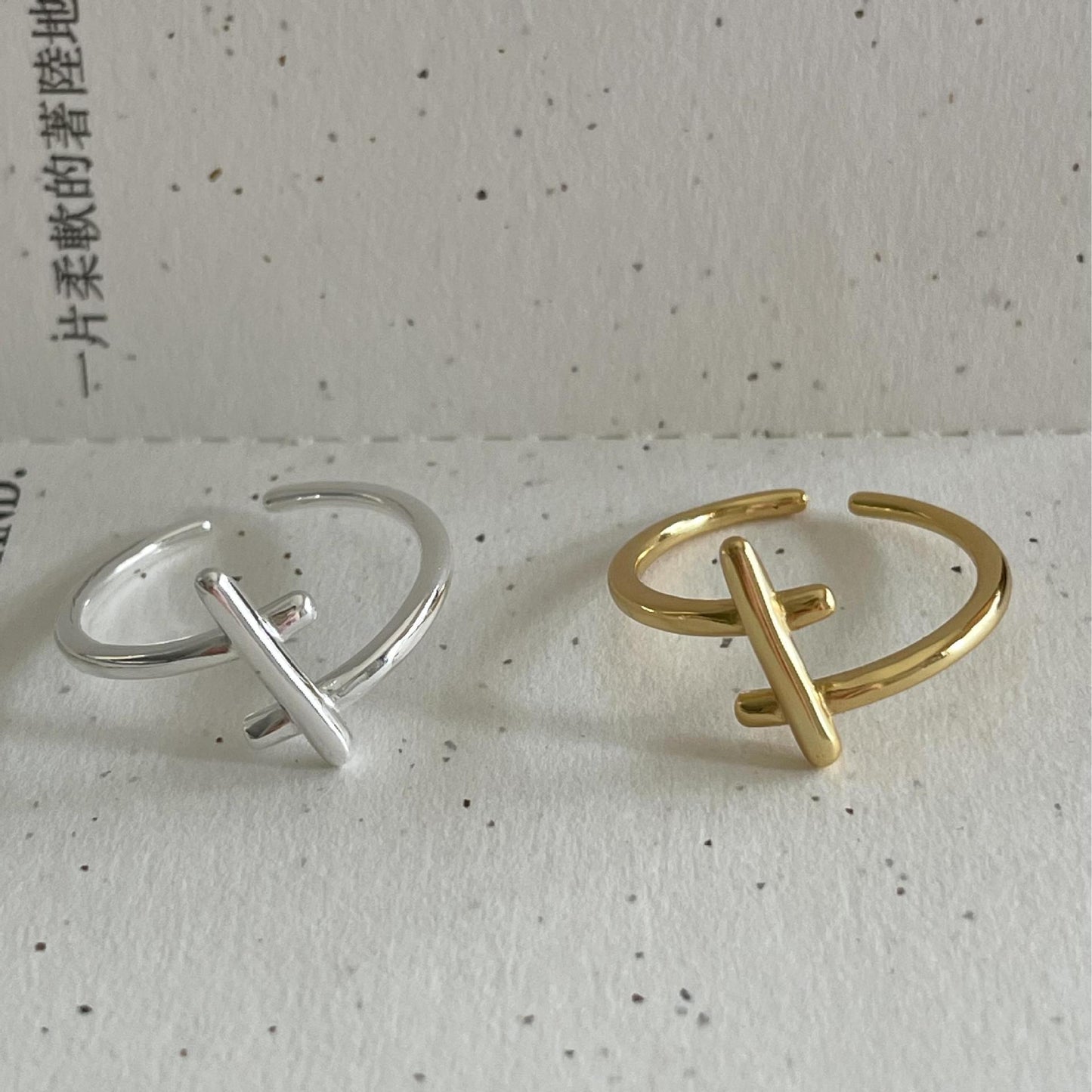 Anillo abierto geométrico minimalista de plata de ley 925 para mujer