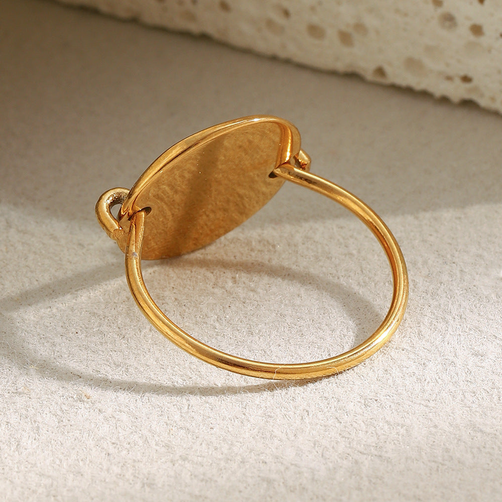 Anello rotondo con lettera placcato oro 18 carati in acciaio inossidabile, stile vintage francese minimalista, da donna