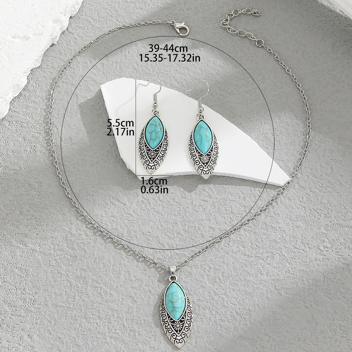 Conjunto de collar con colgante turquesa calado floral bohemio con aretes a juego para mujer