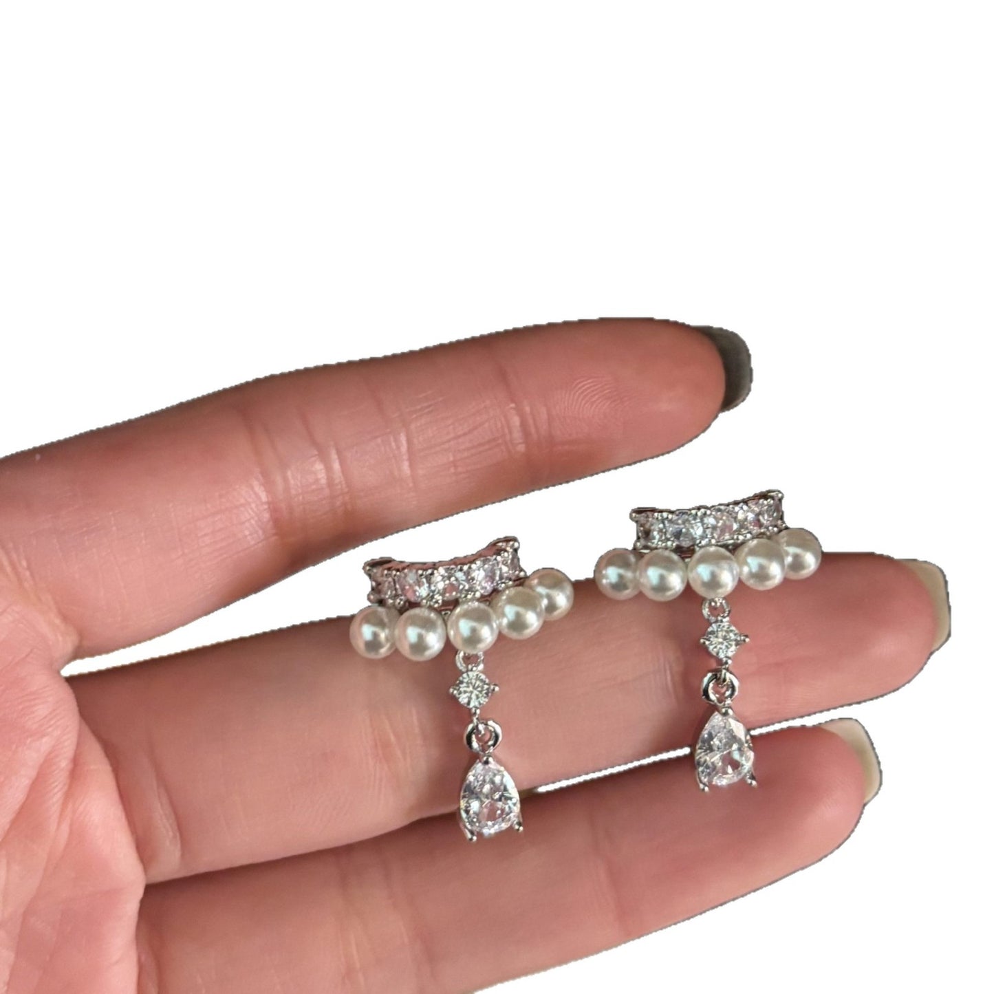 Elegantes Pendientes de Perlas con Forma de Gota de Agua y Circonitas Incrustadas para Mujer, Ligeros, Estilo Earcuff, Adecuados para Uso Diario y Estilo de Oficina