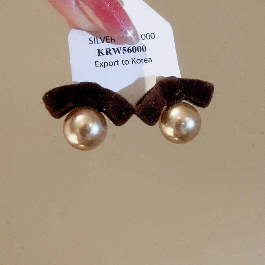 Elegantes Pendientes de Tuerca para Mujer de Estilo Retro Francés con Mariposa y Perla en Forma de Corazón con Circonitas y Postes de Acero Inoxidable