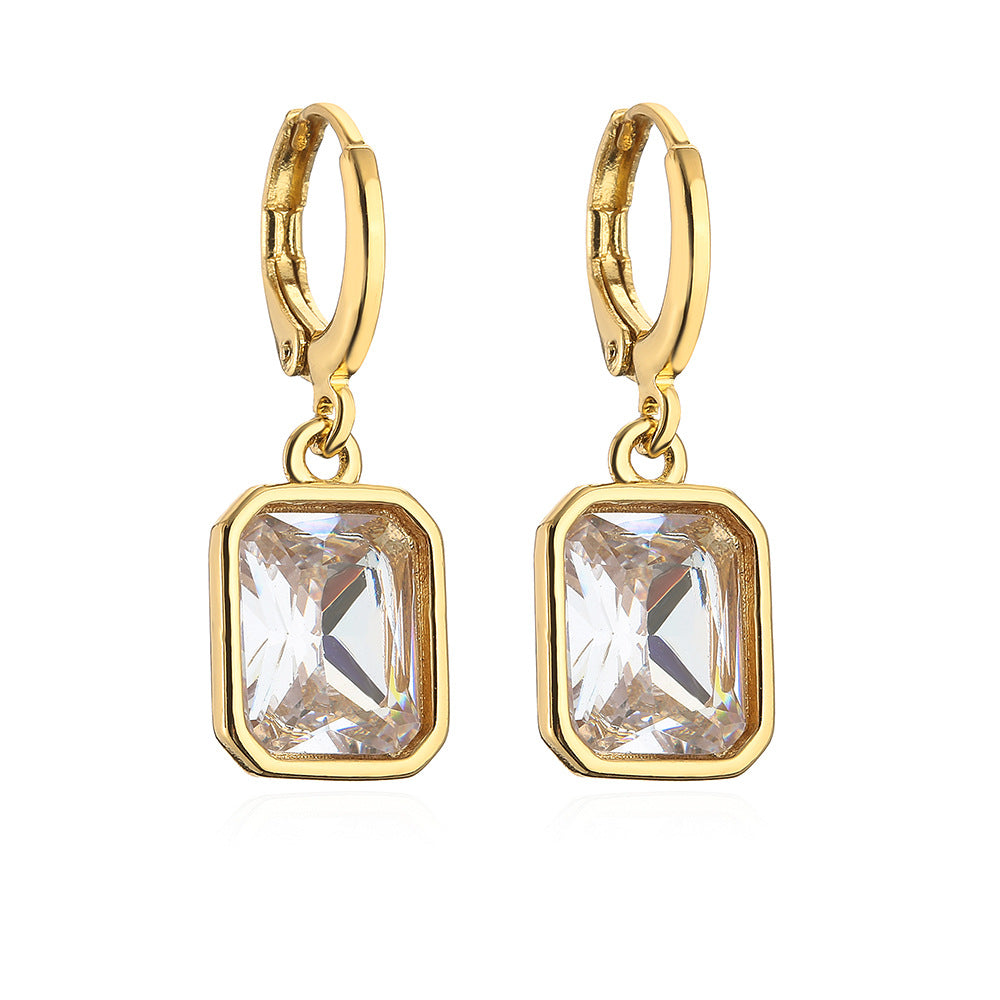 Orecchini a perno geometrici minimalisti in rame con placcatura in oro 18 carati e intarsio di zirconi per donna