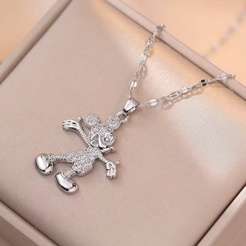 Collar con colgante de Mickey Mouse de acero de titanio geométrico minimalista para mujer con acabado chapado al vacío y cadena tipo O