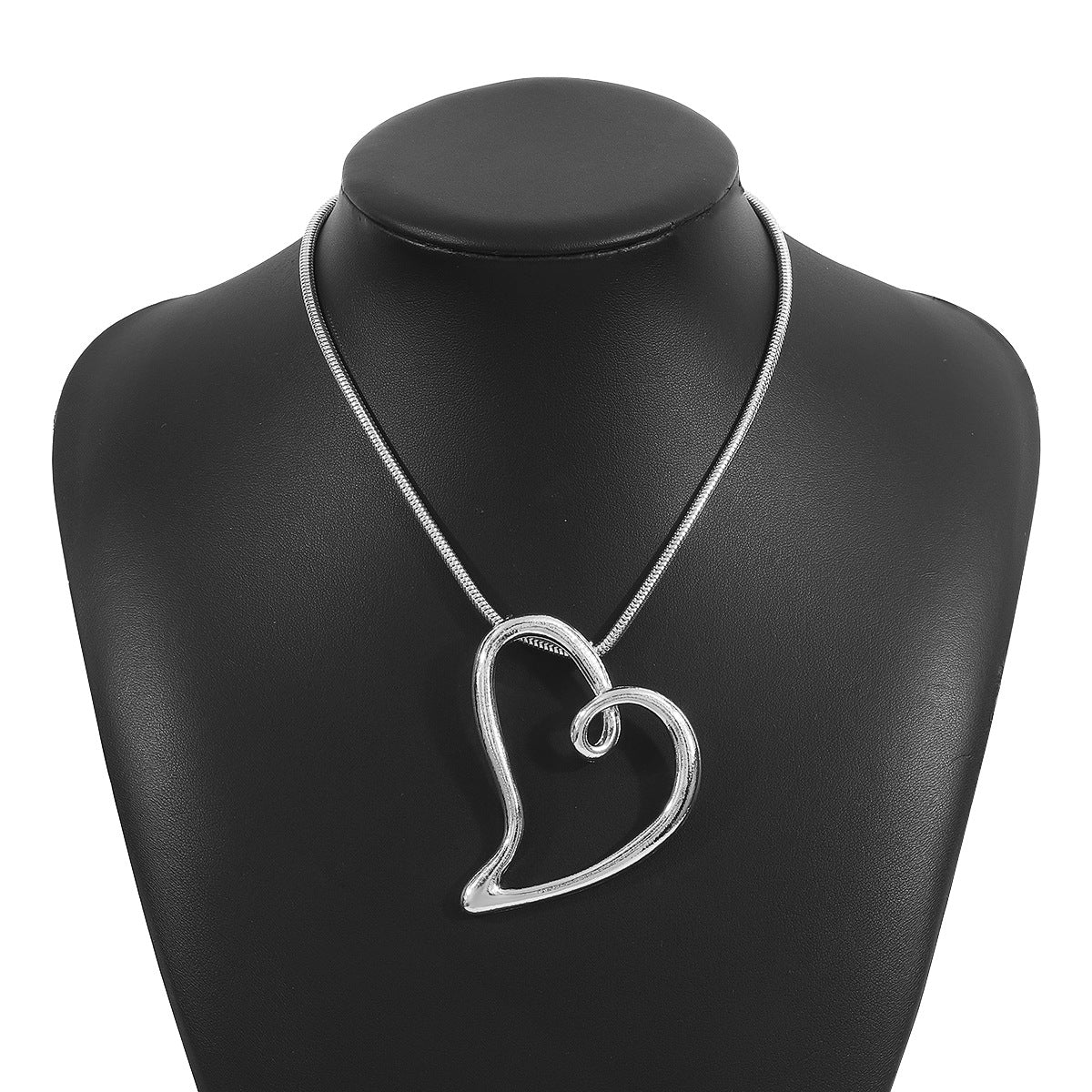 Minimalist Hollow Heart Pendant Necklace in Alloy with Electroplated Finish for Women