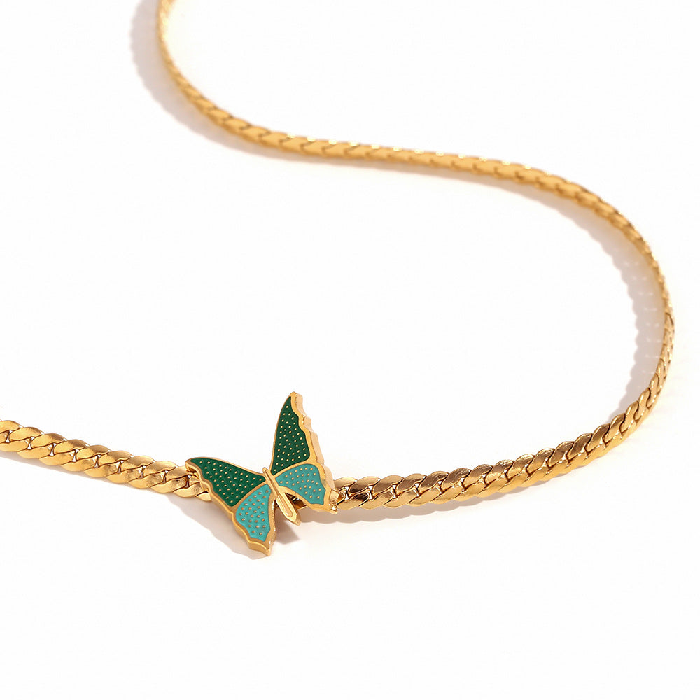 Collana a sospensione minimalista a farfalla in acciaio inossidabile con placcatura in oro 18K da donna