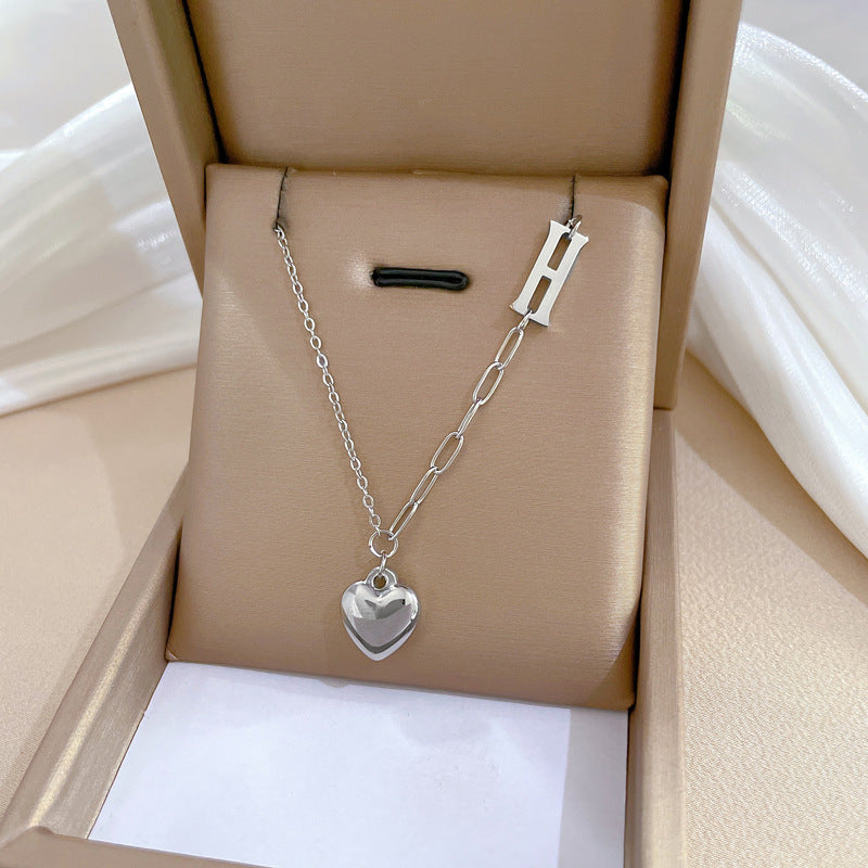 Minimalist Titanium Steel Heart Pendant Necklace for Women and Men with Gold Plated Finish and Geometric Design Locket Chain
